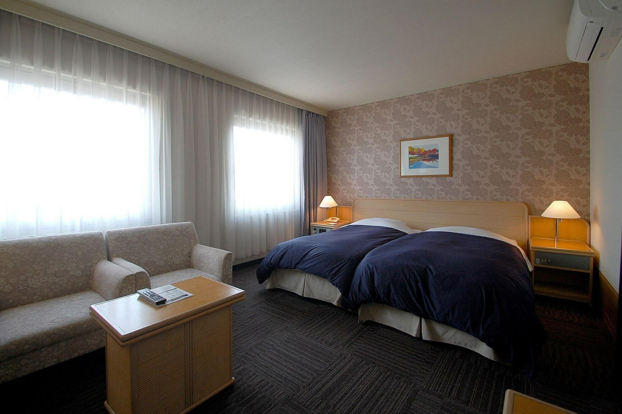 Hotel Excel Okayama Zewnętrze zdjęcie